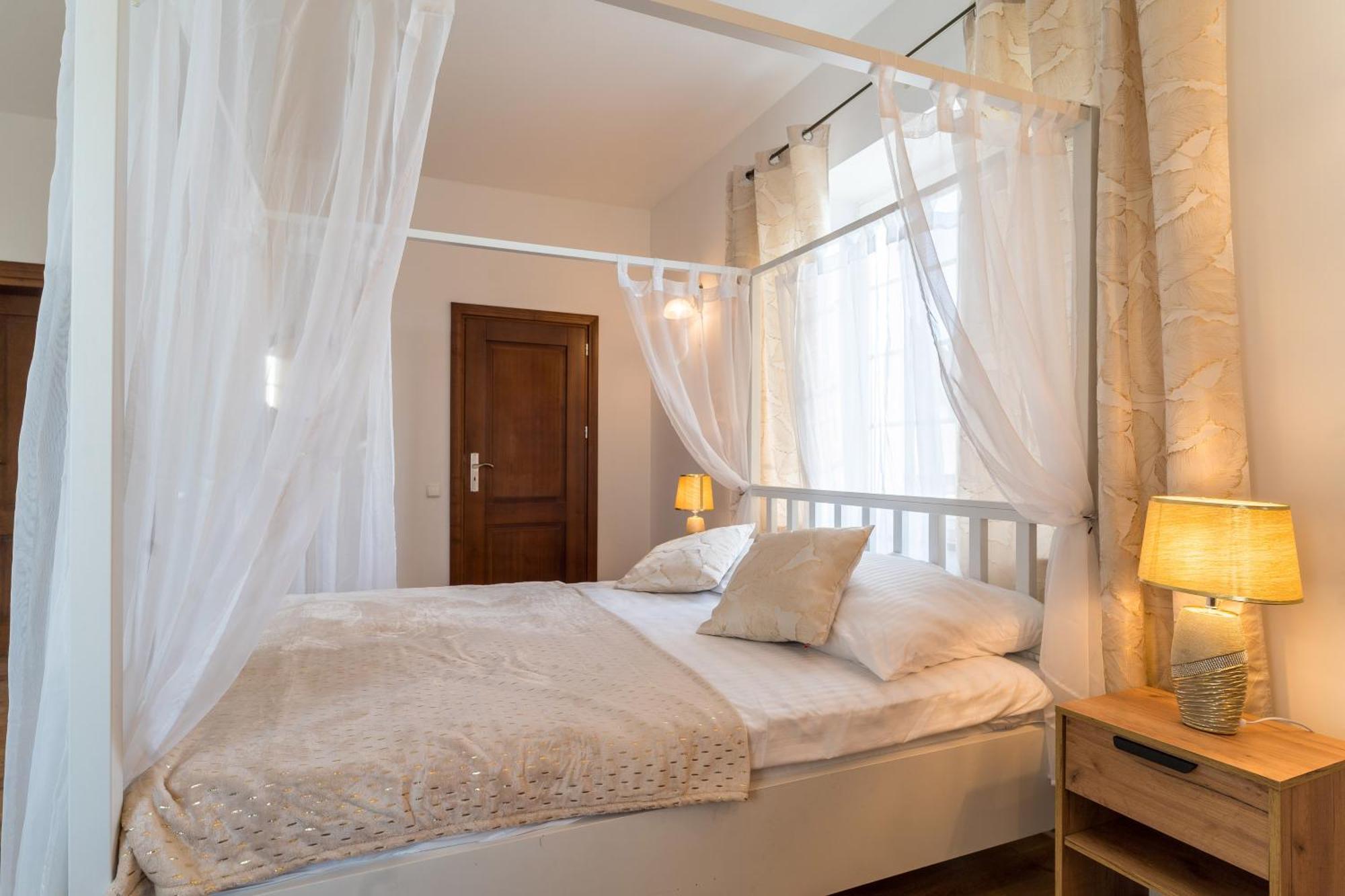 Pensjonat Well Clinic Medicine Estetic & Spa Gdansk Ngoại thất bức ảnh